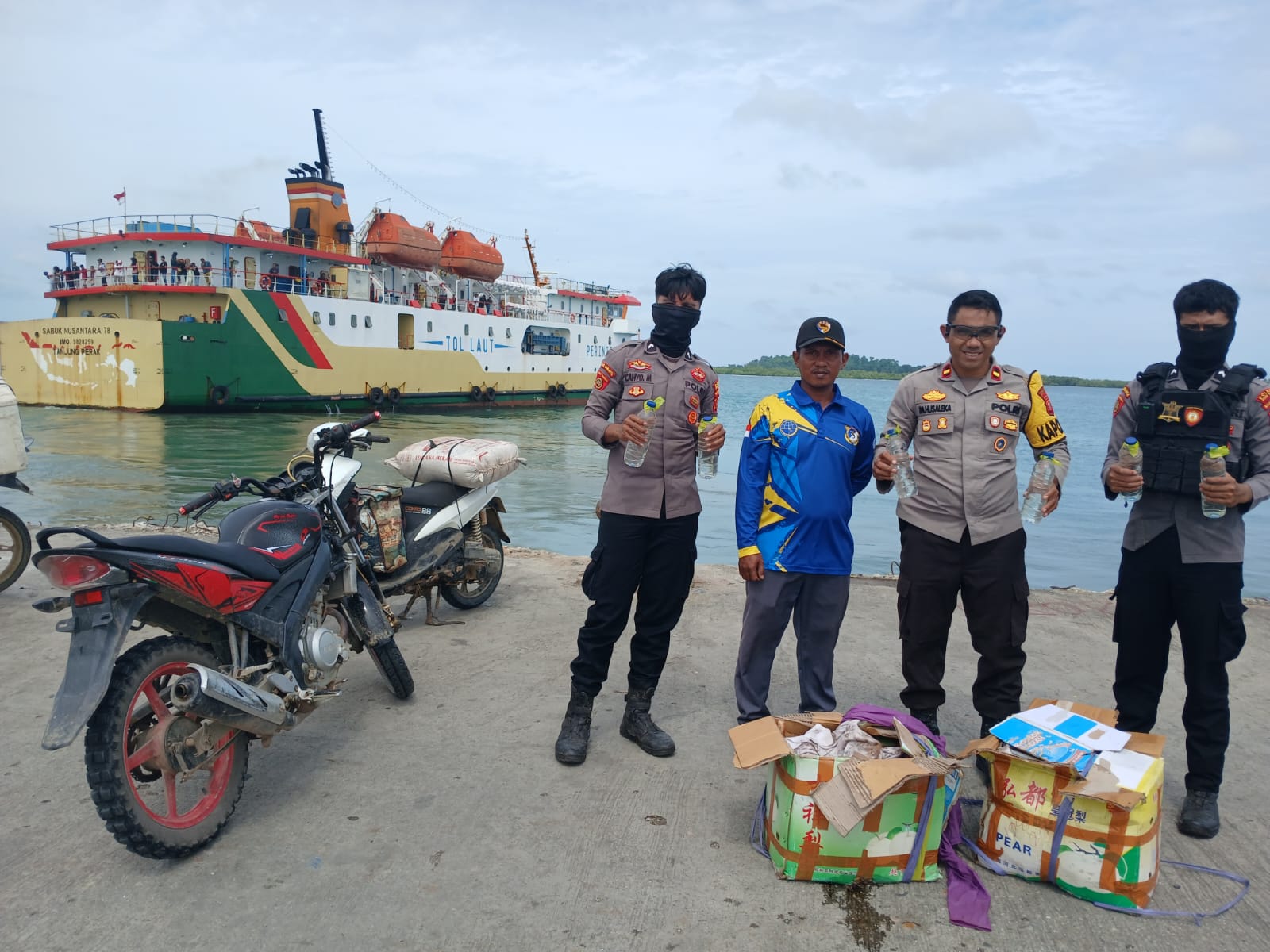 Lagi! Polsek Siap Gela Mengamankan Miras Jenis Cap Tikus di KM Sabuk 78